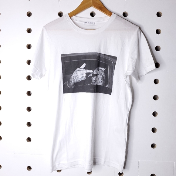 Agolde Tops - AGOLDE Graphic Tee Virgin Mary Middle Finger